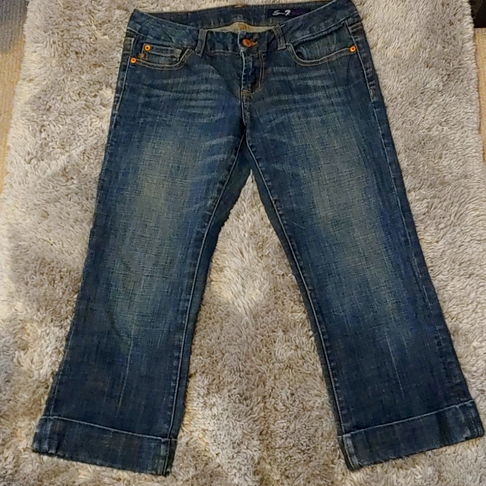 Seven7 Capri Jeans!